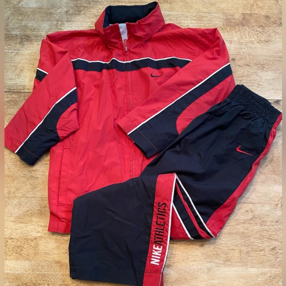 Vintage Nike Youth Size 6 Red/Black Windbreaker Track Suit Set With Hood